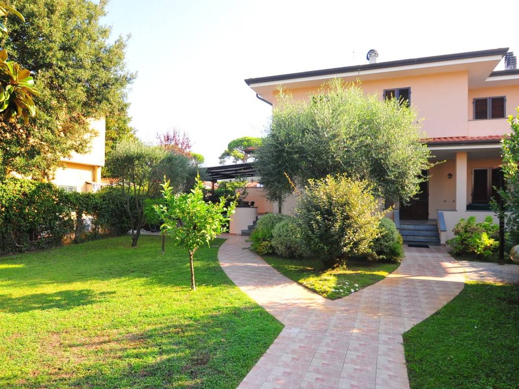 Villa a Pietrasanta - Foto 2