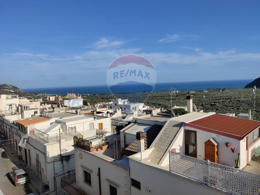 Appartamento a Mattinata in Via Dante Alighieri, 21 - Foto 2