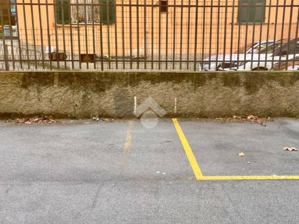 Box / garage a Genova in Via Pisacane, 12 - Foto 3