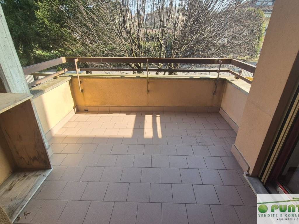 Appartamento a Viggiù in Via Monte Rosa, 9 - Foto 5
