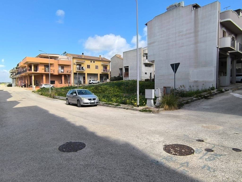 Terreno a Sciacca in Via Lionardo Vigo, 50 - Foto 2