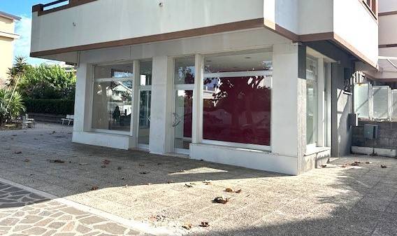 Immobile a Francavilla al mare in Viale Alcione, 179 - Foto 2