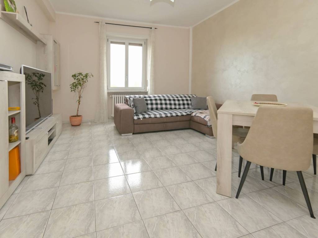 Appartamento a Torino in Via Pramollo, 3 - Foto 2