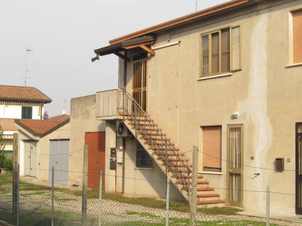 Villa a Stienta in Via Amedeo Modigliani - Foto 2
