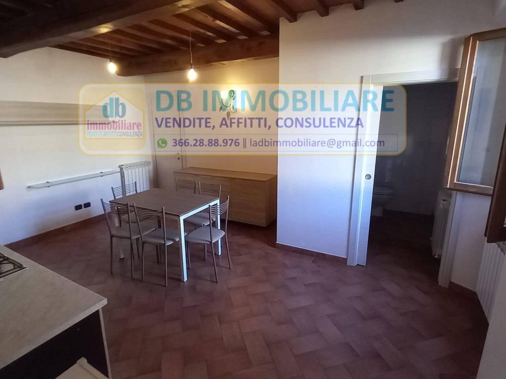 Casa indipendente a Montevarchi in Via di Nusenna, 119 - Foto 3
