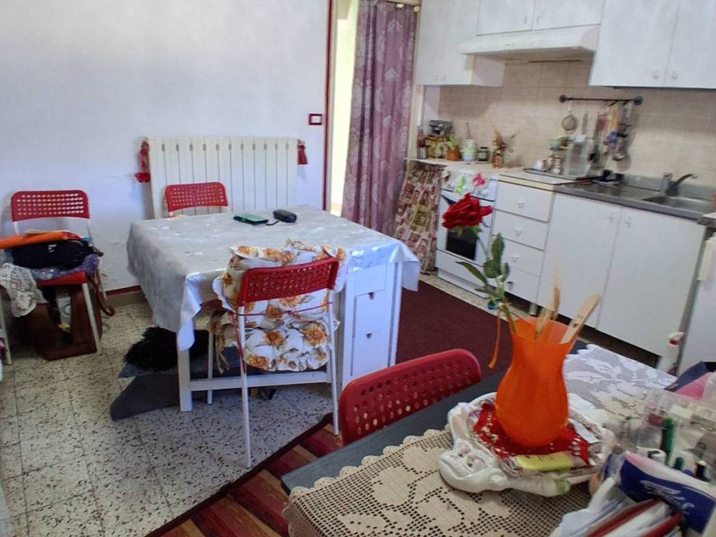 Casa indipendente a Lucca in SS439 - Foto 2