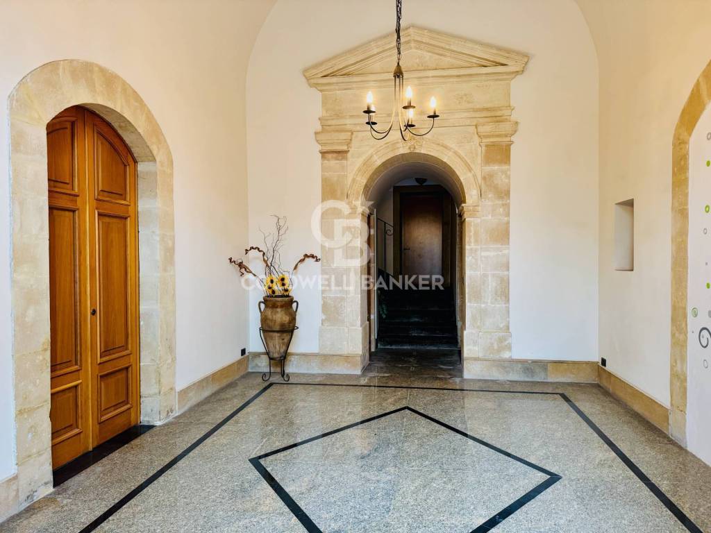 Casa indipendente a Santa croce camerina in Via Roma, 49 - Foto 2