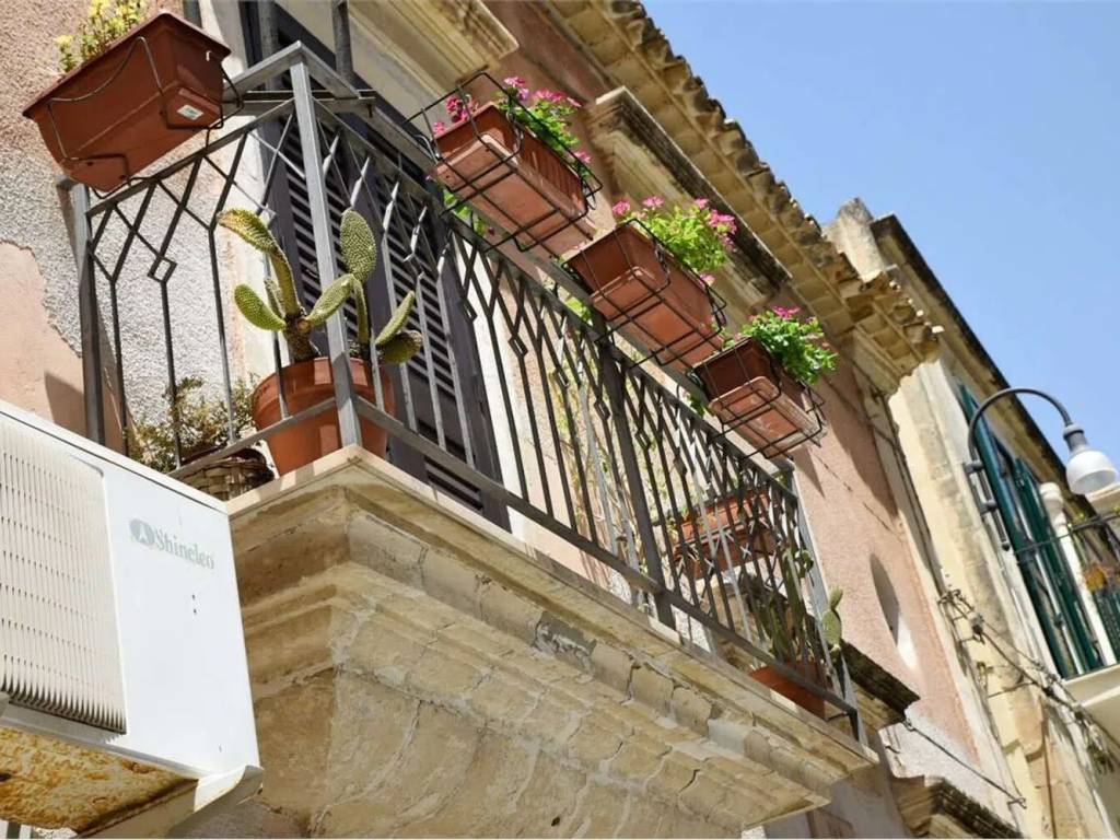 Villa a Noto in Via Giordano Bruno, 18 - Foto 5