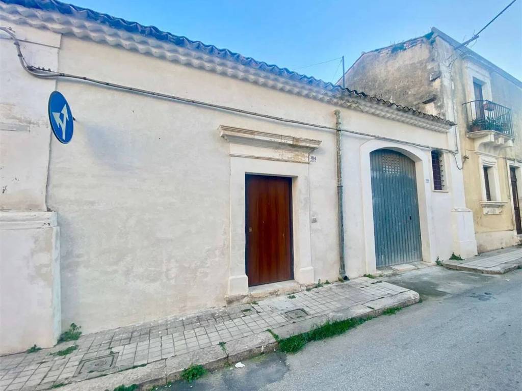 Appartamento a Avola in Via Napoli, 12 - Foto 3