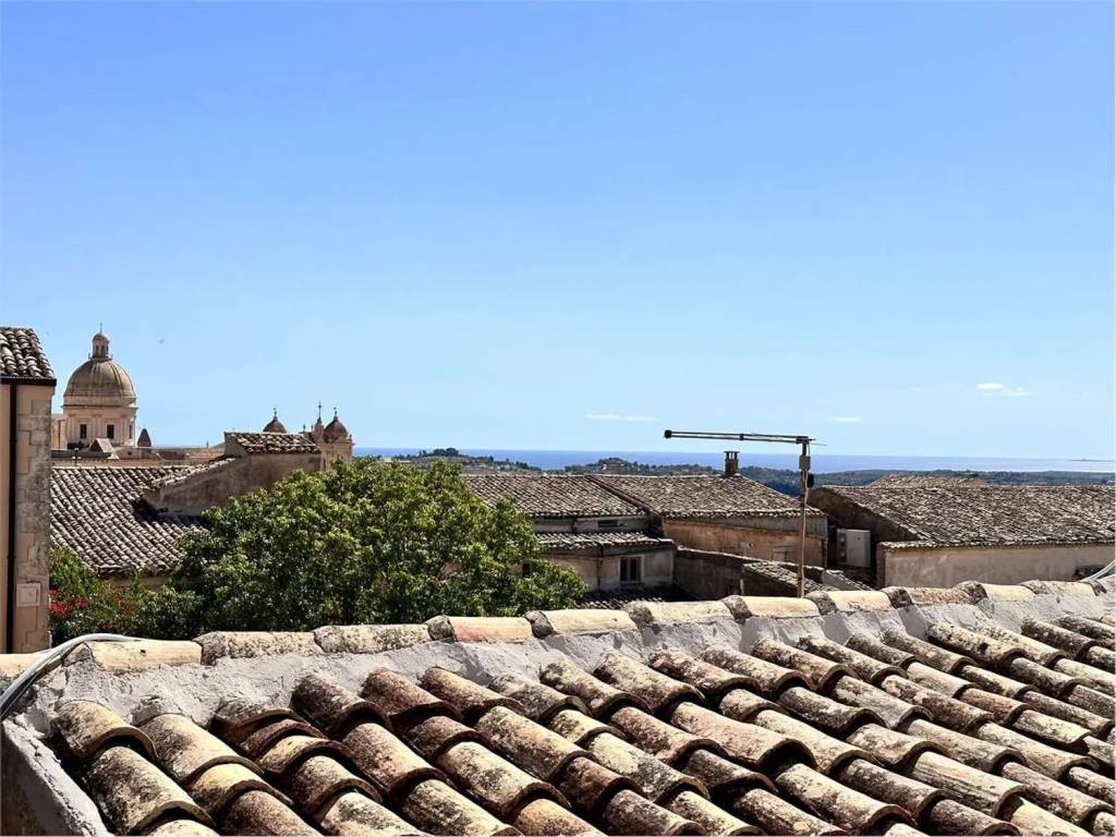 Appartamento a Noto in Via Antonio Sofia, 23 - Foto 2