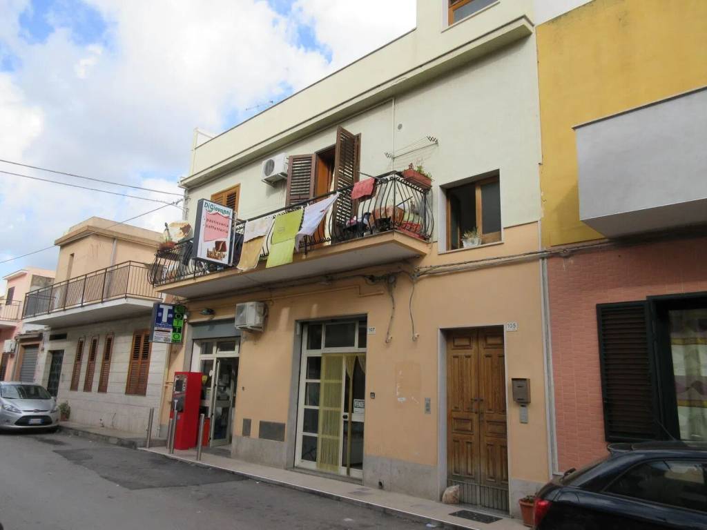 Appartamento a Avola in Via Maestro Salvatore Falbo S.N.C. - Foto 2