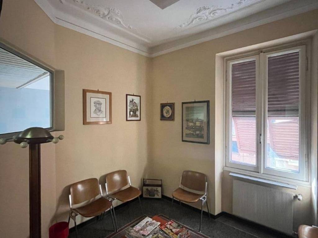 Appartamento a Genova in Via Antonio Cantore, 29 - Foto 3