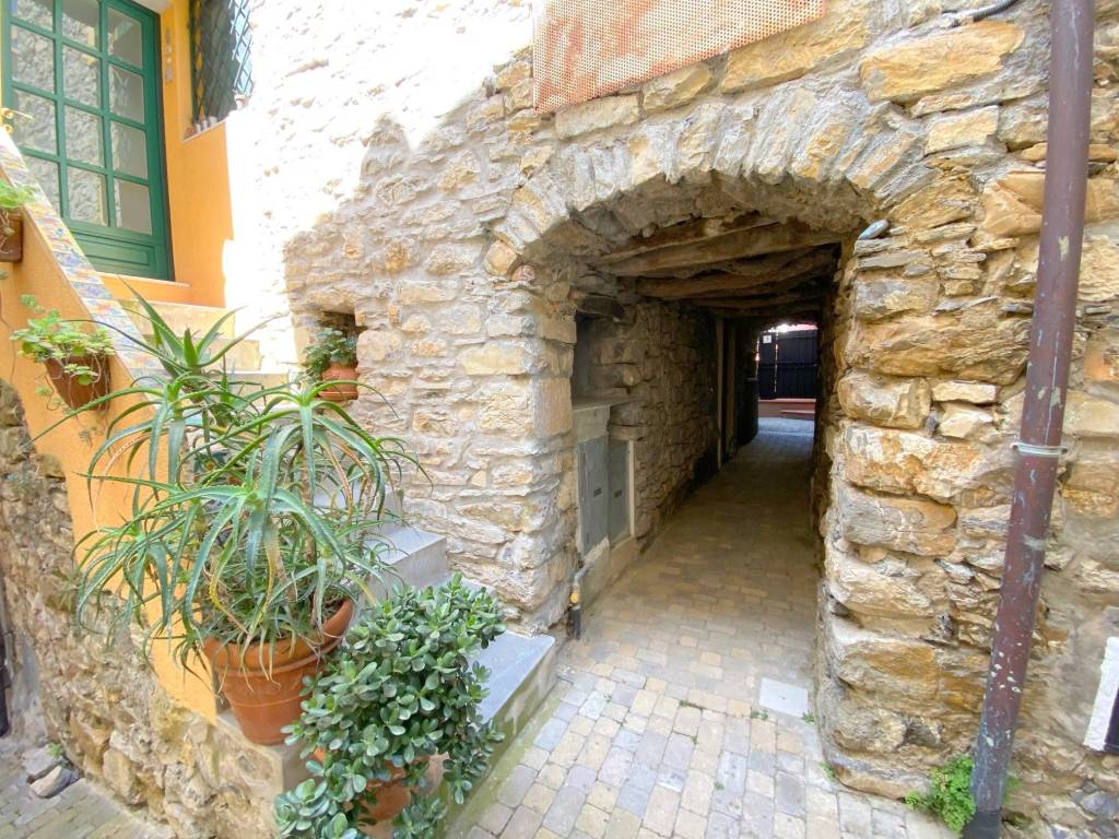 Casa indipendente a Villa faraldi in Via Agnesi - Foto 2