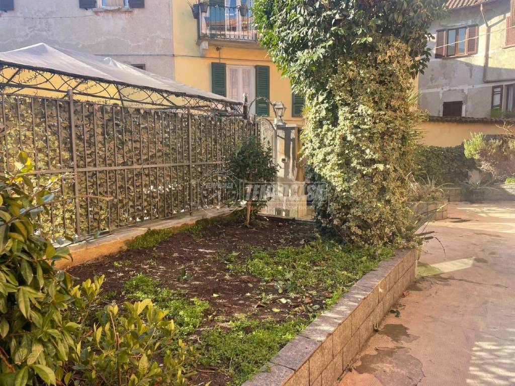 Appartamento a Verbania in Via delle Monache 4 - Foto 3