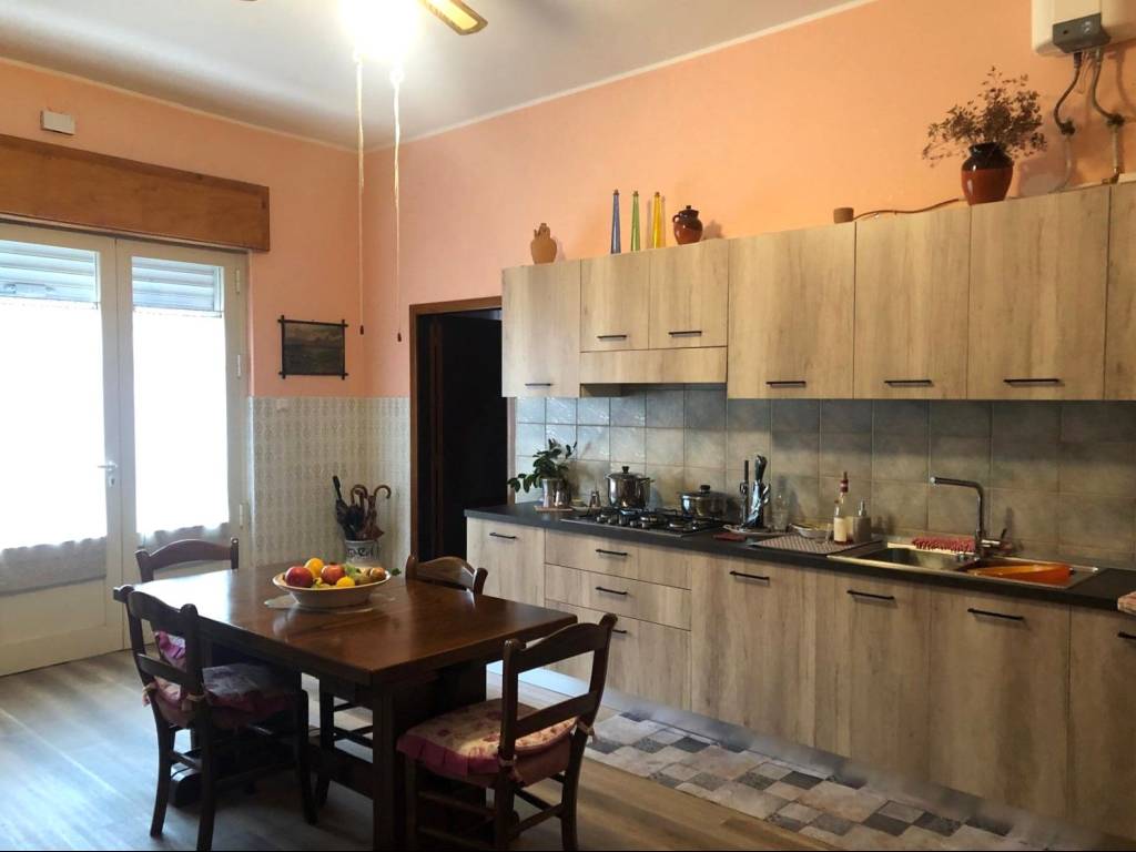 Casa indipendente a Apricena in Via Luigi Cadorna, 98 - Foto 5