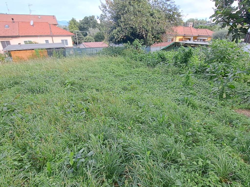 Terreno a Varano borghi in Via Dante Alighieri - Foto 5
