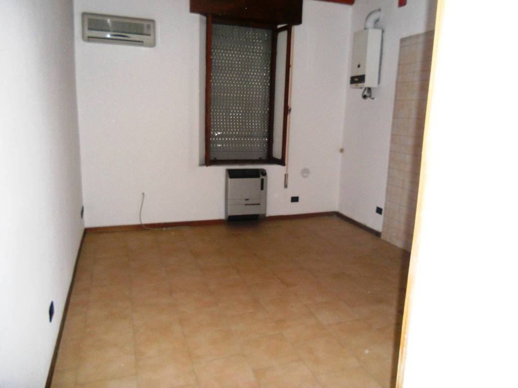 Appartamento a Copparo in Via 1 Maggio - Foto 4