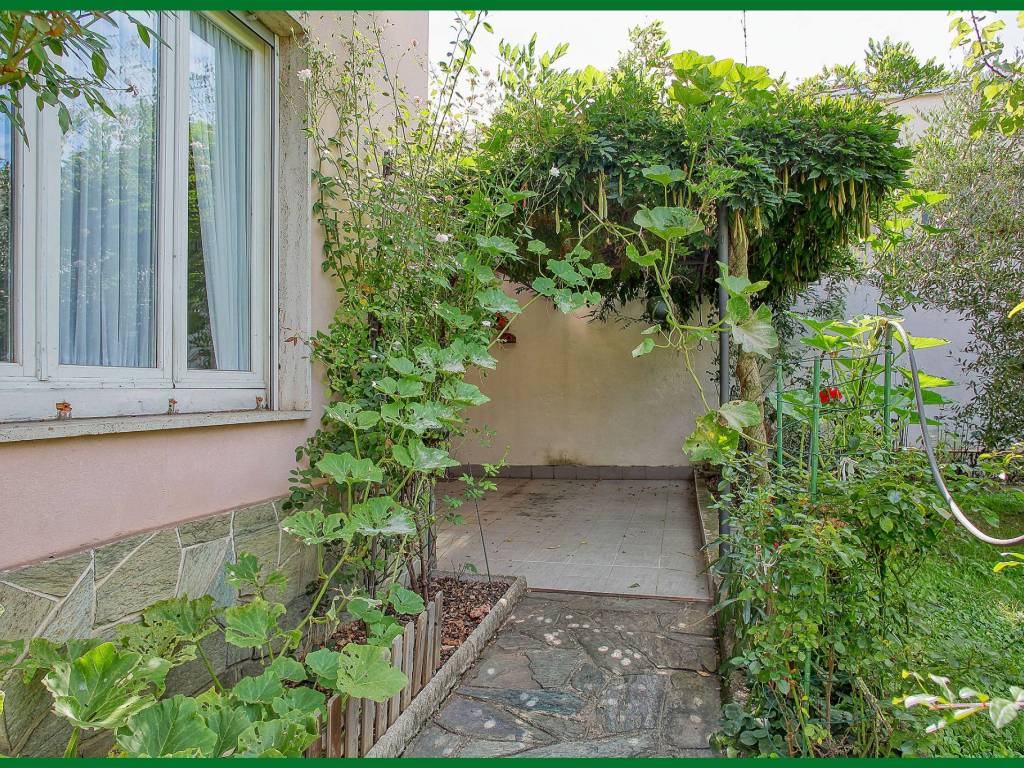 Villa a Varese in Via Eleonora Duse - Foto 2