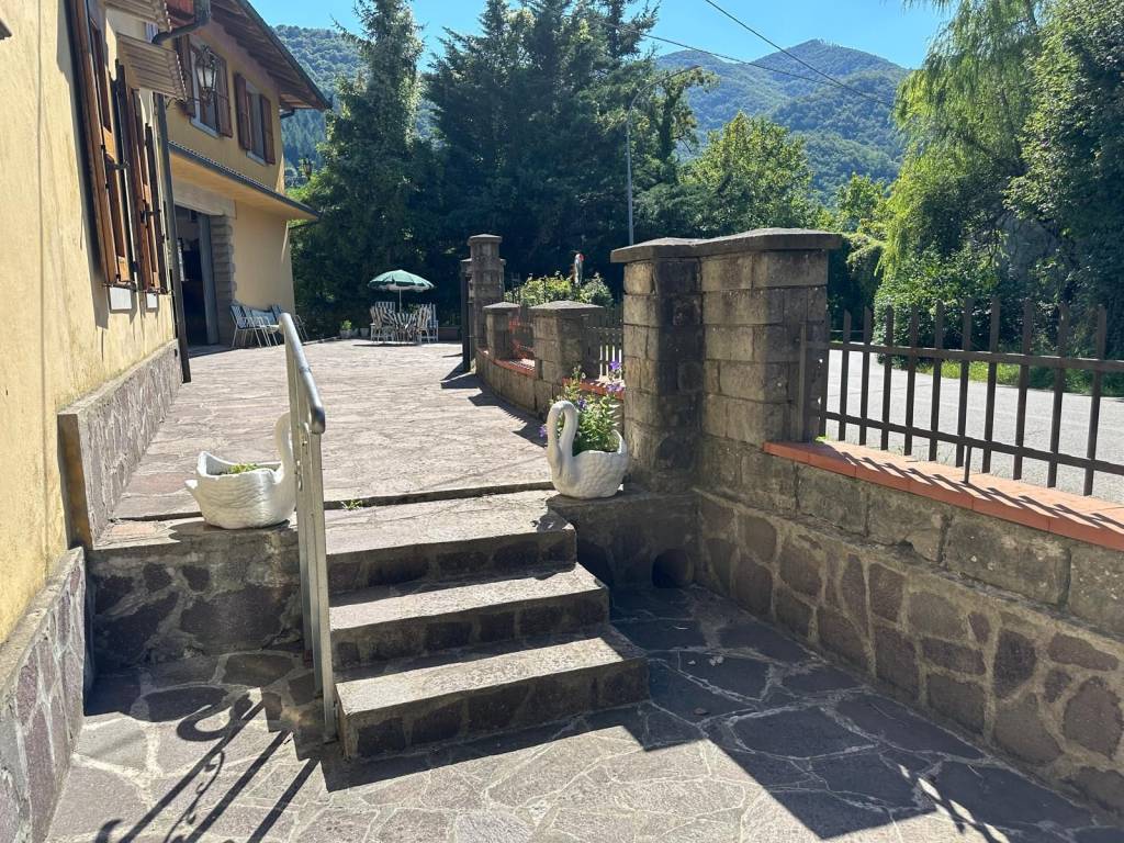 Villa a Castiglione dei pepoli in Via Toscana, 191 - Foto 4