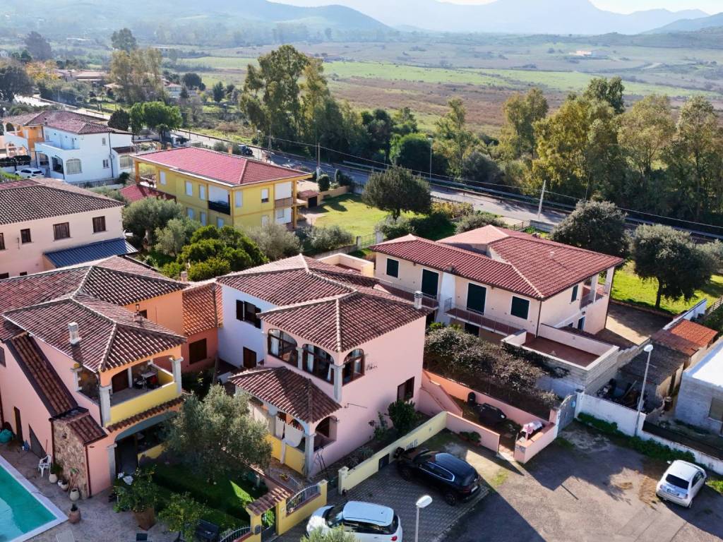 Appartamento a Posada in Via Enrico Mattei - Foto 2
