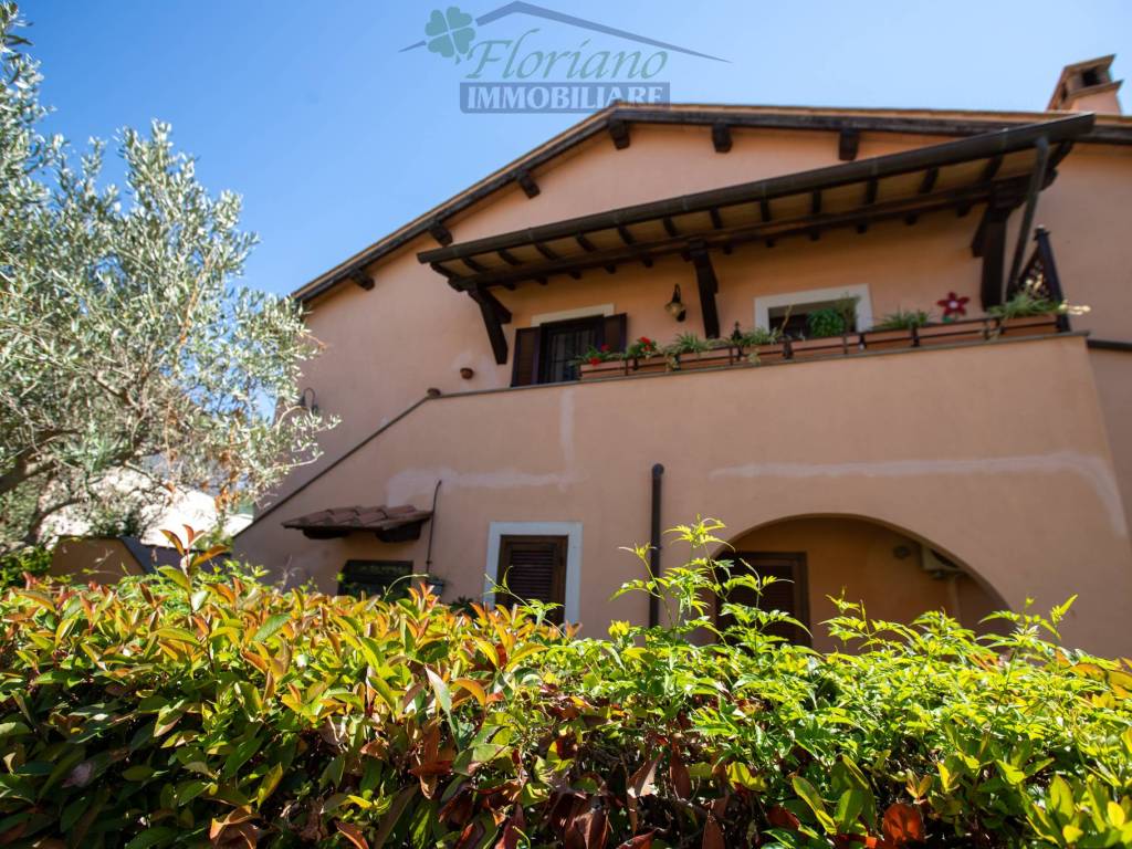 Villa a Capalbio in Via Genova - Foto 2