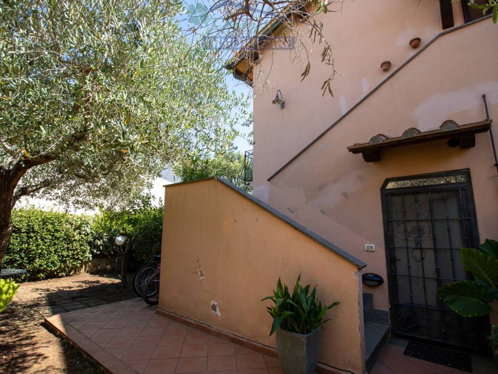 Villa a Capalbio in Via Genova - Foto 4