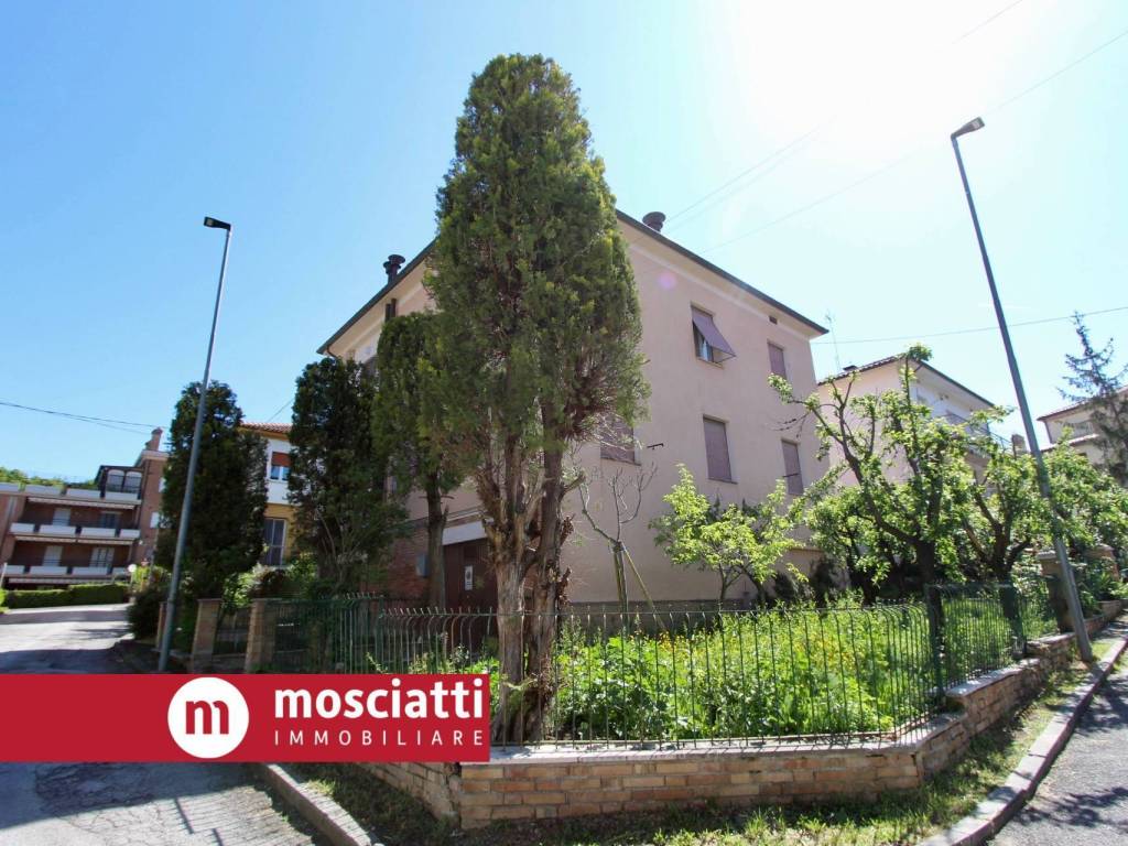 Appartamento a Matelica in Via Gentile Da Fabriano - Foto 5