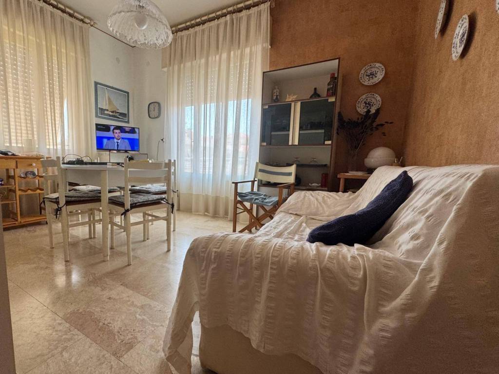 Appartamento a Diano marina in via caterina da siena, 5 - Foto 2