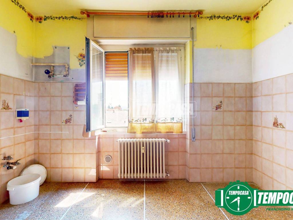 Appartamento a Novi ligure in Viale della Rimembranza 66/B - Foto 4