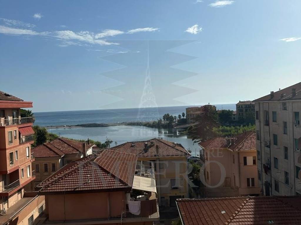 Appartamento a Ventimiglia in Via Roma, 18 - Foto 2