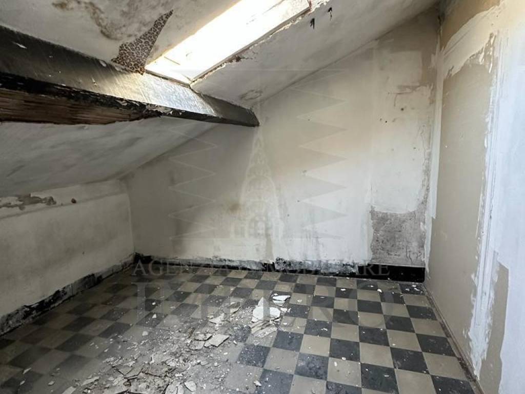 Appartamento a Ventimiglia in Via Roma, 18 - Foto 5