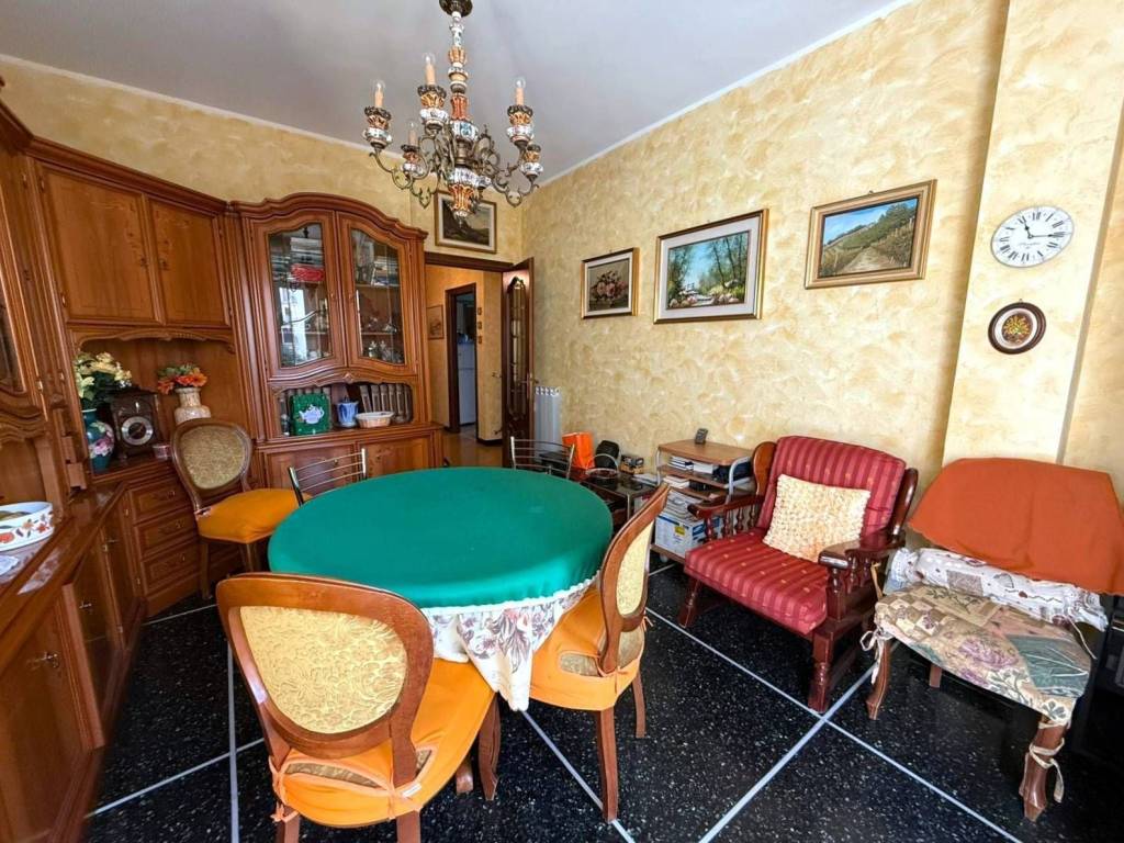 Appartamento a Diano marina in viale matteotti, 34 - Foto 2