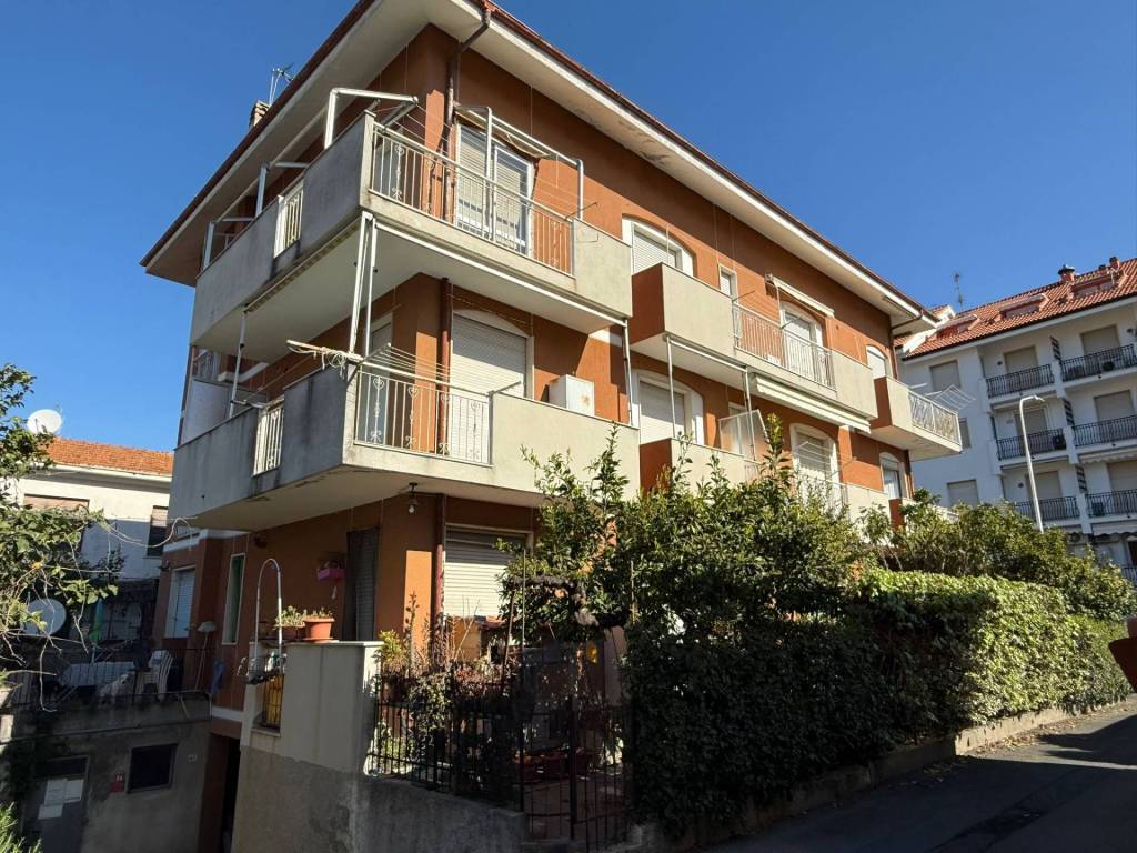 Appartamento a San bartolomeo al mare in via Asilo - Foto 2