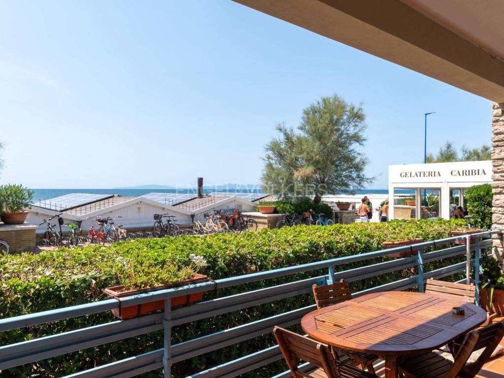 Appartamento a Follonica in Viale Italia, 210 - Foto 2