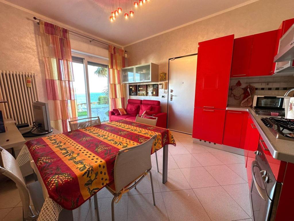 Appartamento a Diano marina in Via sant'elmo - Foto 5