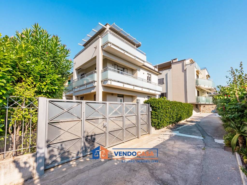 Villa a Loano in Via Aurelia - Foto 3