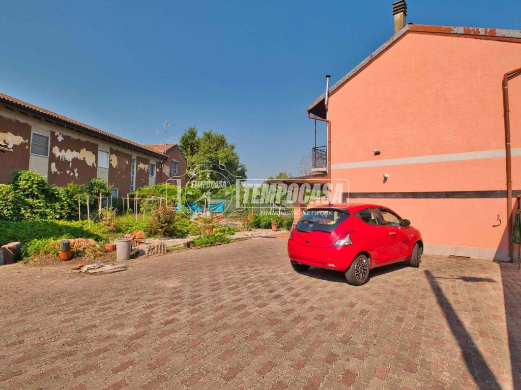 Casa indipendente a Vespolate in Via Alessandro Volta - Foto 4