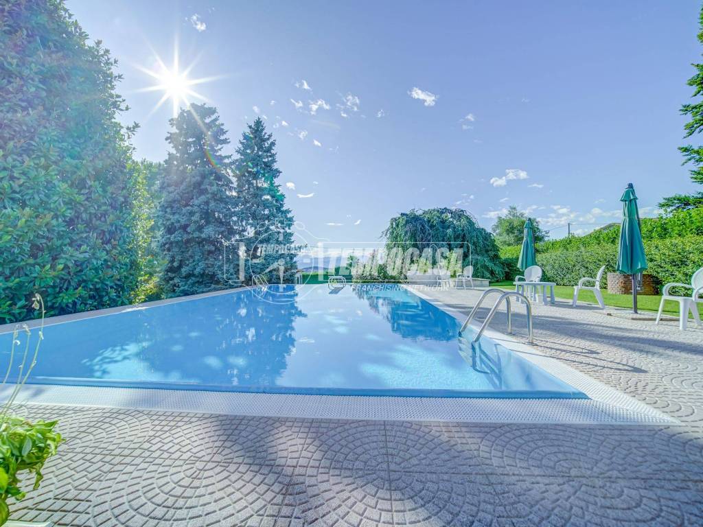 Villa a Sumirago in Via Alessandro Volta - Foto 3
