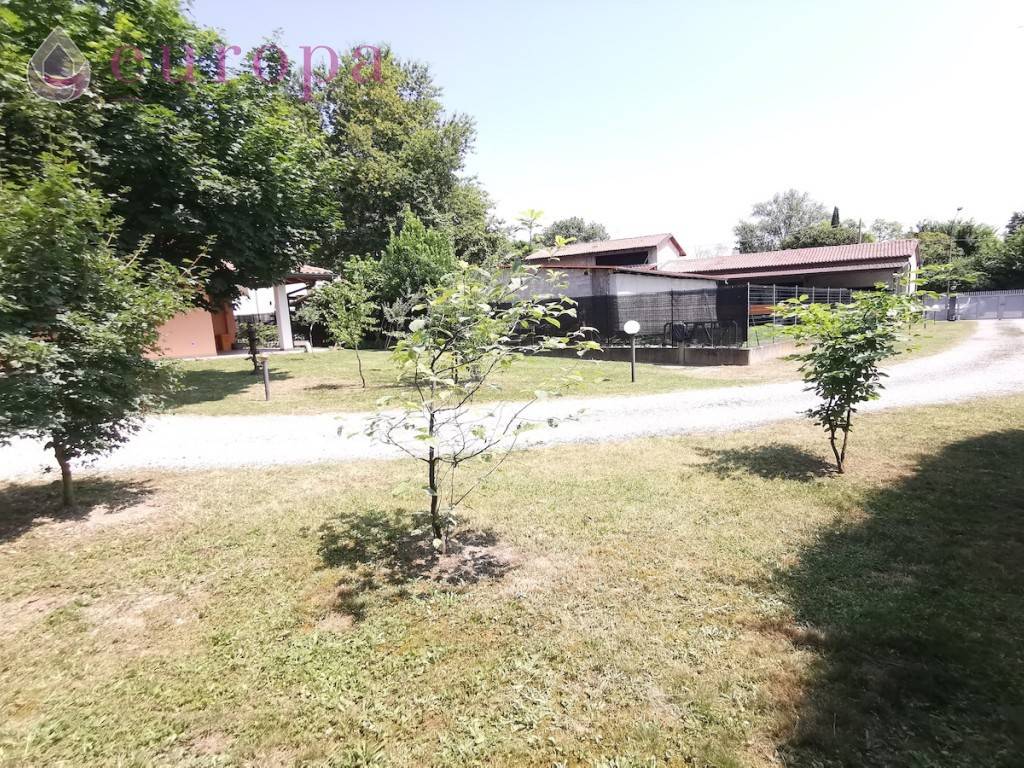 Villa a Valvasone arzene in via braide - Foto 3