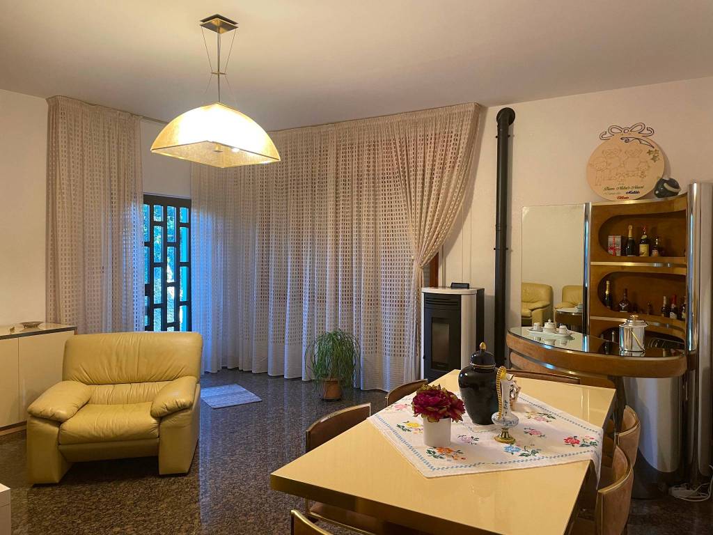 Appartamento a Giulianova in Via Vecchia per Montone - Foto 4