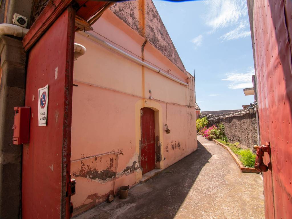 Villa a Belpasso in Via Don Giovanni Bosco - Foto 3