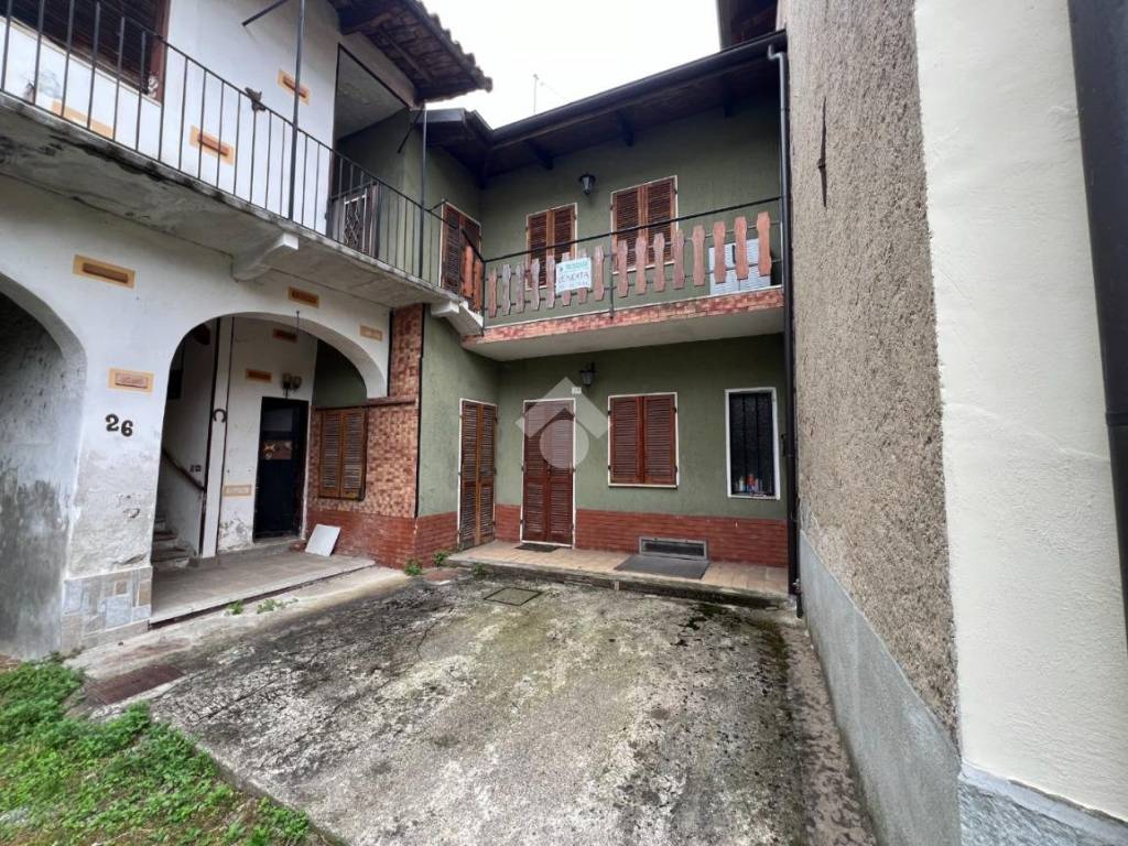 Casa indipendente a Zimone in Via Roma, 24 - Foto 2