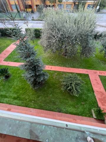 Villa a Agliana in Via Mallemort De Provence - Foto 2