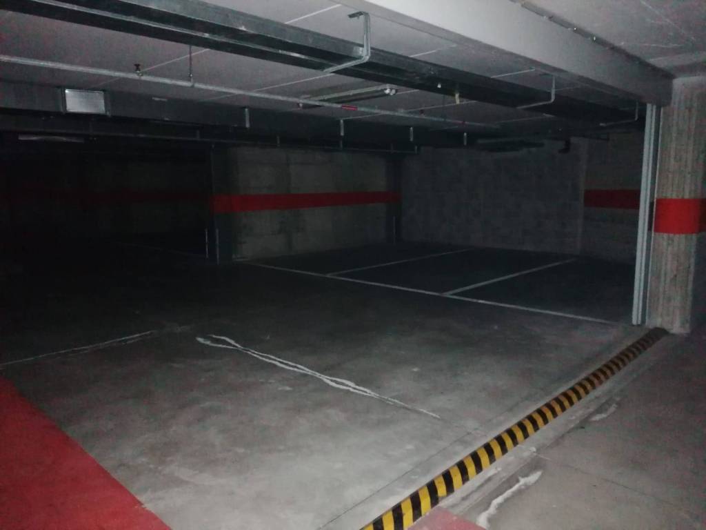 Box / garage a Bologna in Via Giovanna Zaccherini Alvisi, 12 - Foto 3