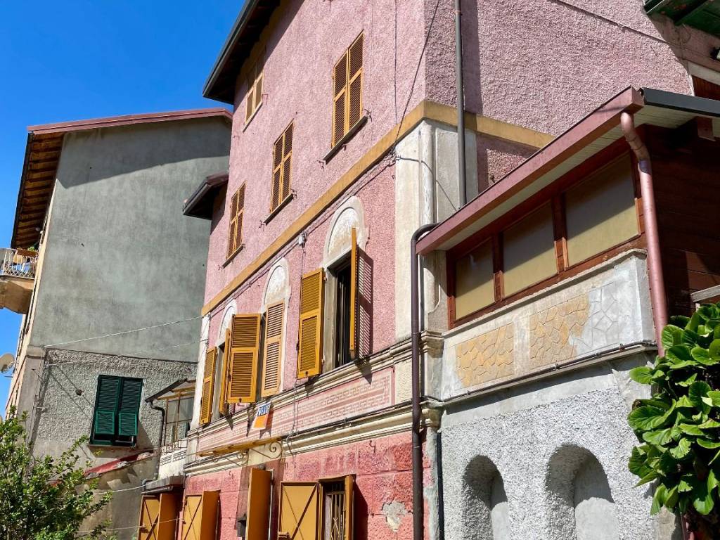 Appartamento a Torriglia in Via Ignazio Canale, 39 - Foto 3