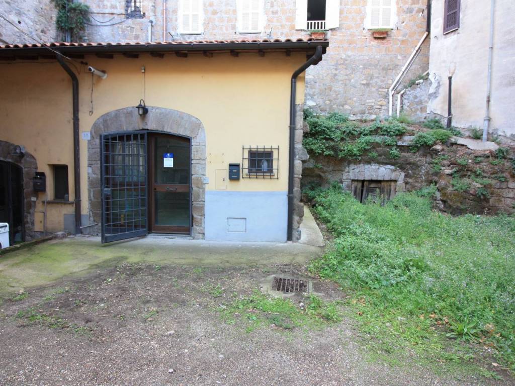 Rustico / casale a Vetralla in via della pietà - Foto 2