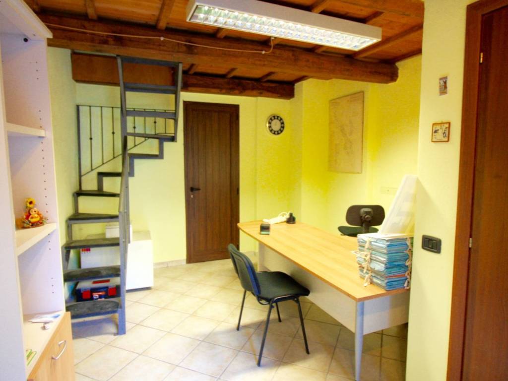 Rustico / casale a Vetralla in via della pietà - Foto 3