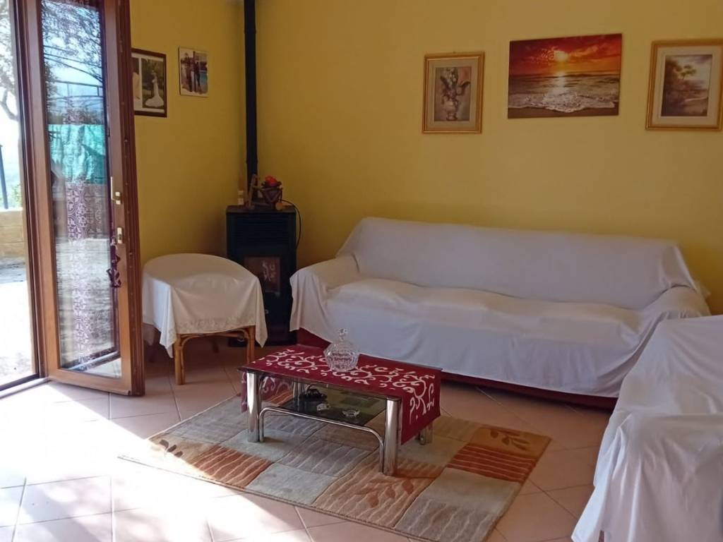 Villa a Magomadas in Strada Comunale Magomadas-Turas - Foto 2