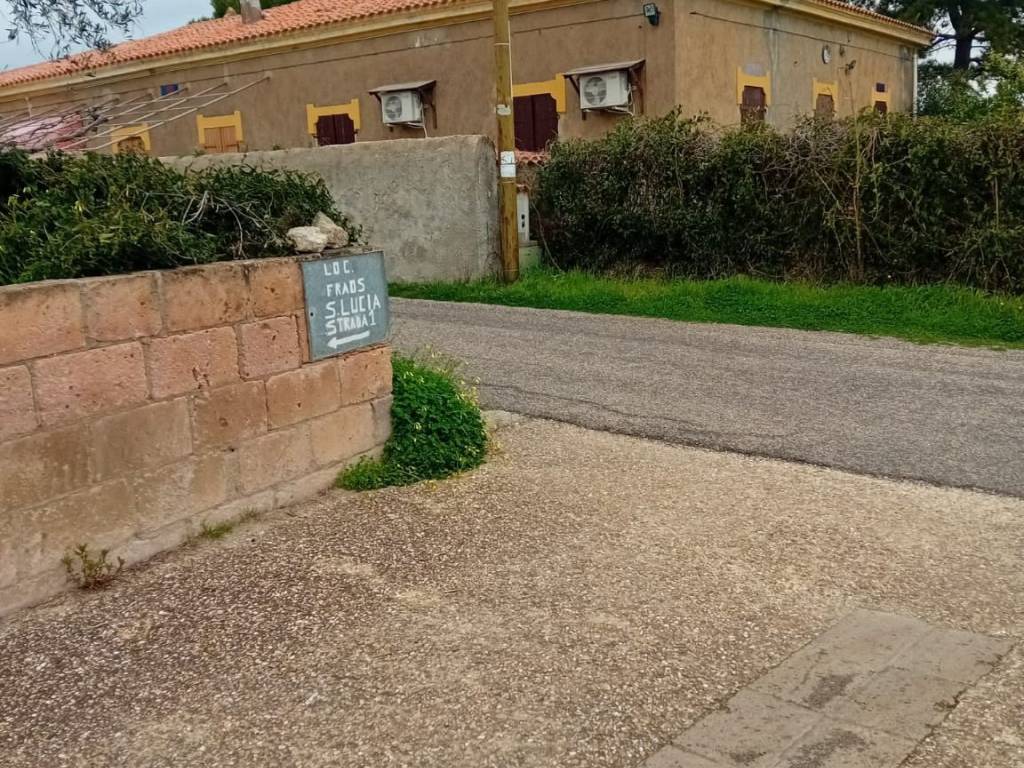 Villa a Magomadas in Strada Comunale Magomadas-Turas - Foto 3