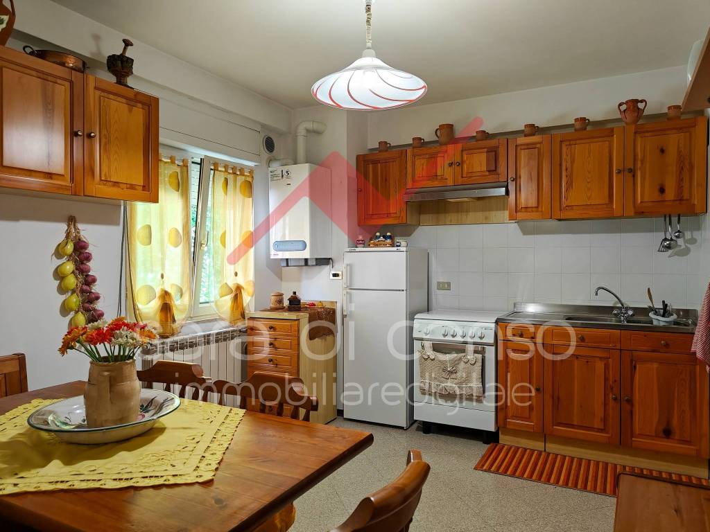 Appartamento a Scanno in Viale del Lago - Foto 2